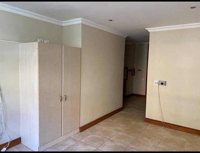 1 BEDROOM PROPERTY TO RENT IN NEWLANDS